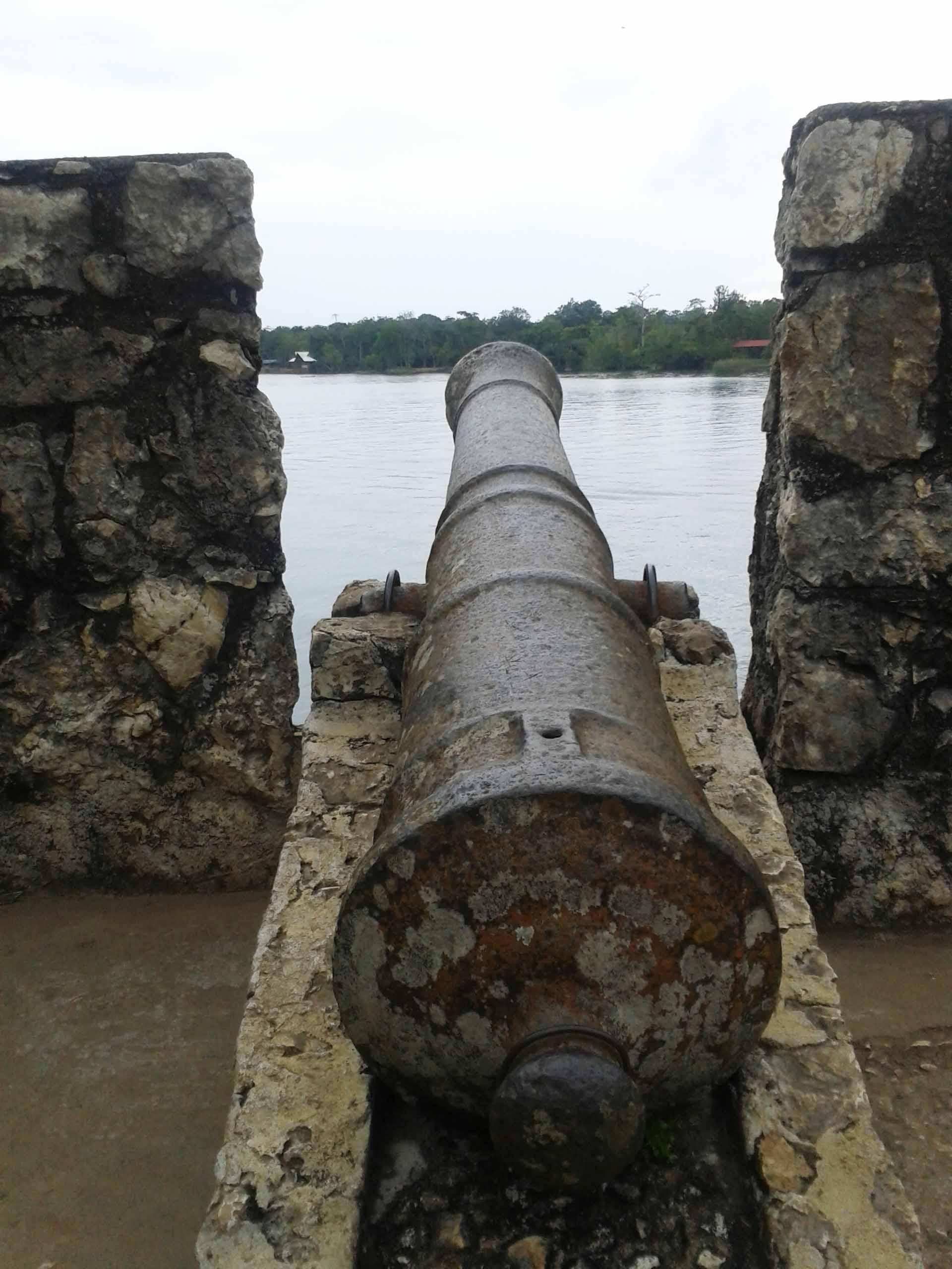 cañon en castillo de san felipe