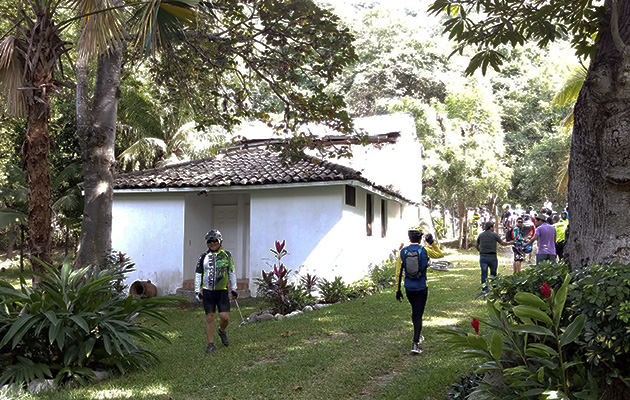 casa jardin tatalapo guatemala.jpg