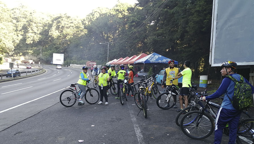 Primer colazo en bicicleta a San&nbsp;Lucas