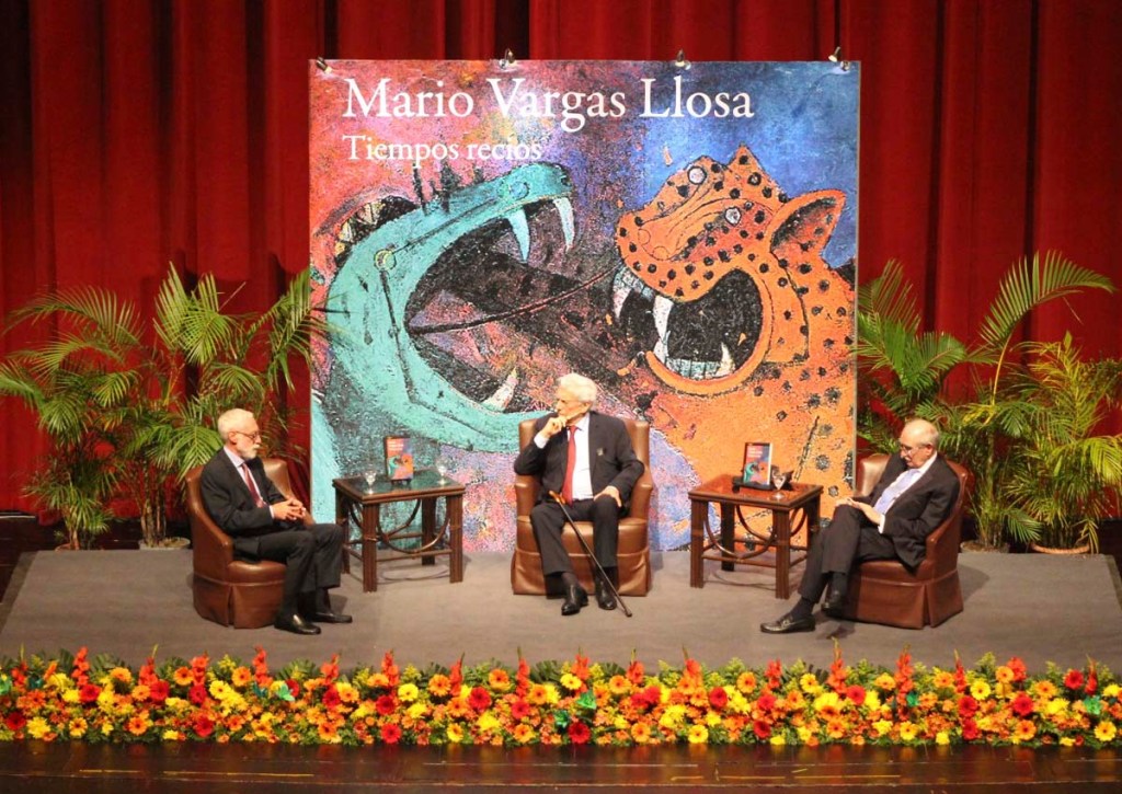 Vargas Llosa en Guatemala para presentar «Tiempos&nbsp;recios»