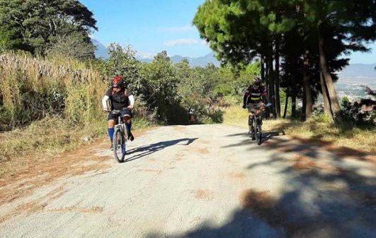 subida vuelta al mundo cds