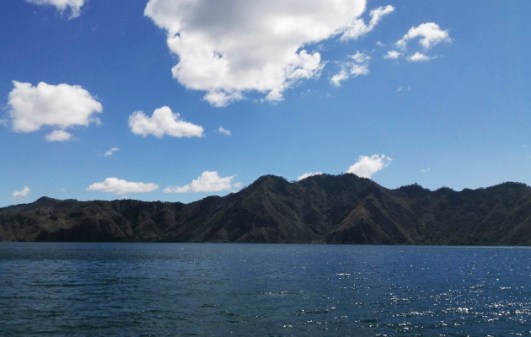 laguna de ayarza guatemala