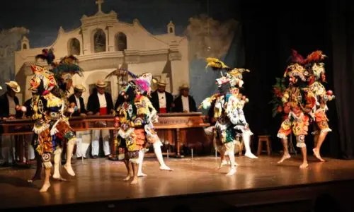 Ballet Moderno y Folklórico (3)